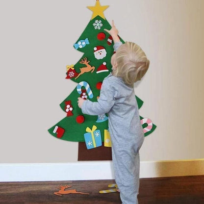 Kids' Holiday Fun Felt Tree