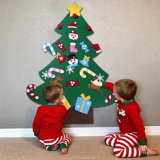 Kids' Holiday Fun Felt Tree